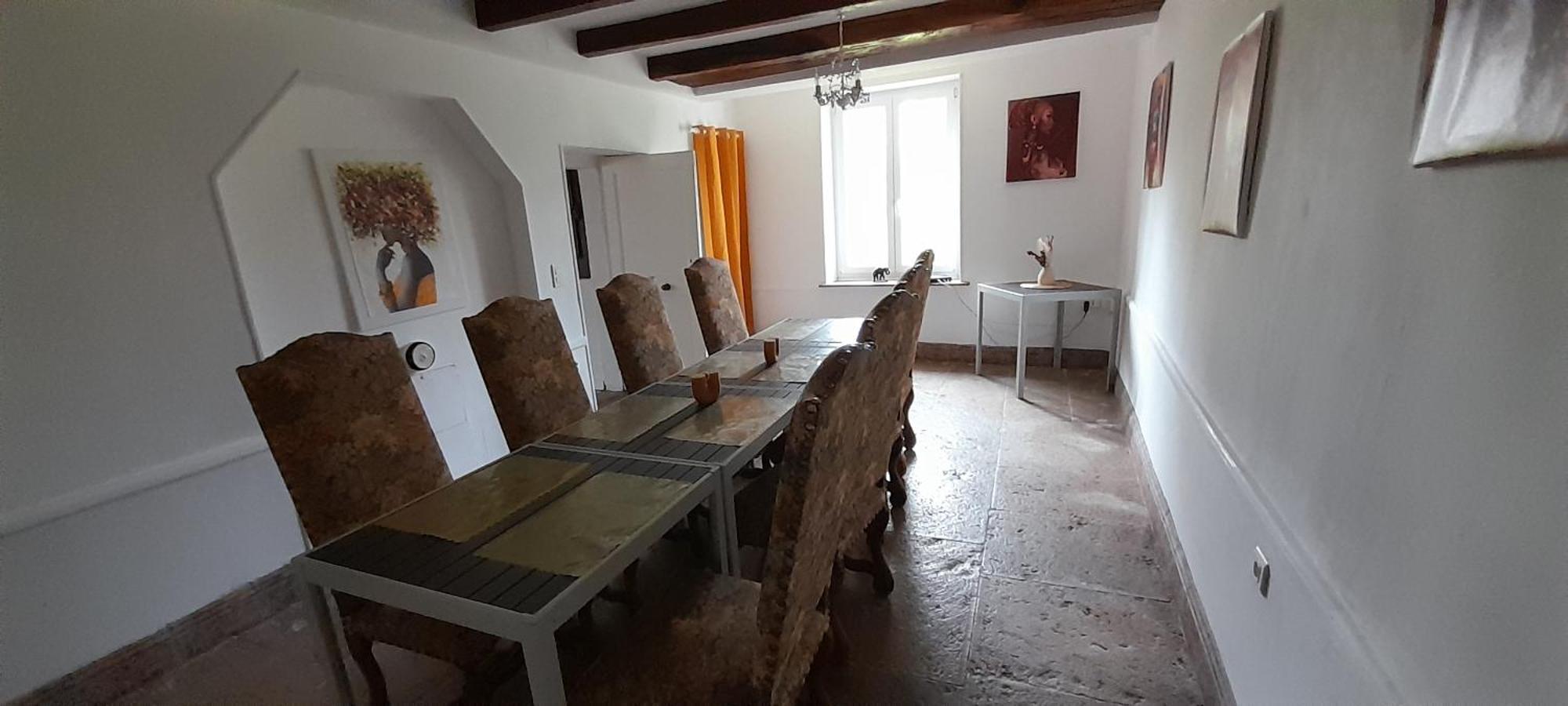 L'Univers, Vous Et Nous Pouilly-sur-Vingeanne Exterior photo